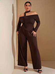 SHEIN BAE Plus Size Women Brown Cold Shoulder Top With Pointed Hem And Skinny Straight-Leg Pants Set, Minimalist Two-Piece Outfit, Suitable For Summer/Spring Seasons, Occasions Like Valentine's Day, Carnival, Beach, Vacation, Back To School
