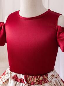 SHEIN Glamorique Kids 年轻女孩 2 件缎面泡泡袖上衣搭配提花裙套装，优雅时尚，适合春夏日常穿着、派对和聚会，展现女孩优雅、活力和可爱的风格 - 酒紅色 - 查看 7