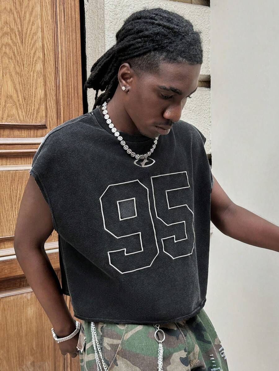 AXEPEAK Men's Embroidered Snowflake And Numeral Print Short Length Top - Multicolor - View 1