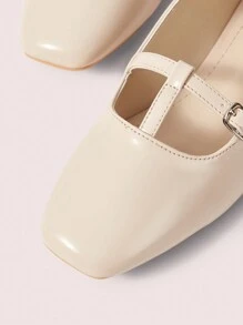 CUCCOO DOLLMOD Women's Adjustable Buckle Design Cute Flats - Apricot - View 7