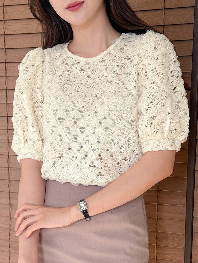 Women's Textured Sheer Short Puff Sleeve Pullover T-Shirt