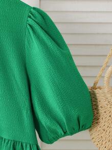 SHEIN Leap Crew Teen Girl Round Neck Short Sleeve Shirt With Tie And Puff Sleeves, Summer,Cute Ruffle Hem Half Sleeve Regular Fit Regular Green Puff Sleeve Peplum Blouses,Spring/Summer,Casual Daily Wear - Green - View 4