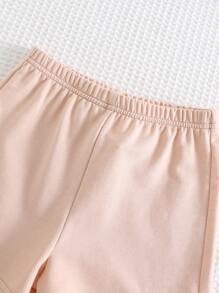 Cozy Pixies 2 pièces Ensemble pour bébé garçon avec sweat-shirt à capuche en tricot doux à imprimé lettres et couleur contrastée, et short à taille élastique - Kaki - Voir 3