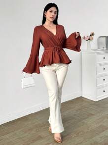 Modelyn Áo cánh tay chuông màu trơn thanh lịch dành cho nữ - Gỗ đỏ - Xem 4
