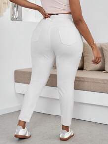 SHEIN Essnce Plus Size Simple Plain Denim Jeans, Casual For Everyday Wear - White - View 2