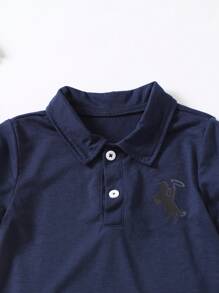 2pcs/Set Young Boys Loose Fit Polo Collar Short Sleeve T-Shirt With Horse Print, Matched With Black Casual Sports Shorts, Suitable For Spring And Summer Casual Wear, Travel And School