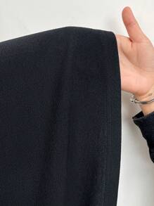 SHEIN Privé 大码女式黑色优雅百搭约会派对蝴蝶撞色镂空羊腿袖腰部修身喇叭裙，女式黑色礼服 - 黑色 - 查看 4