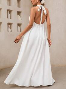 SHEIN VCAY Vestido casual de unicolor sin espalda de halter para vacaciones de mujer - Blanco - Ver 2