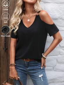 SHEIN LUNE Áo thun cotton ngắn tay hở vai cổ chữ V họa tiết vòng kim loại thường ngày dành cho nữ - màu đen - Xem 3