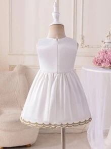 Rochie de prințesă albă cu decor elegant din dantelă cu volane pentru fetițe, potrivită pentru festivaluri, adunări, petreceri, vară