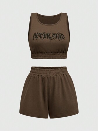 Grunge Punk Ensemble de pyjama casual avec imprimé de lettres gothiques Y2K, comprenant un débardeur et des shorts. Style moto punk sombre