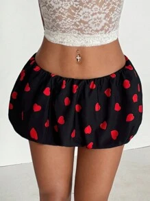 SHEIN Unity Minifalda casual de mujer con estampado de corazón y volante en el bajo, adecuada para primavera/verano, uso diario, salidas, citas, Día de San Valentín - Negro - Ver 2