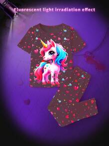 2pcs/Set Young Girl Cute Heart & Unicorn Print Short Sleeve T-Shirt And Pants Set, Glow In The Dark, Suitable For Outdoor Wear Summer Holiday