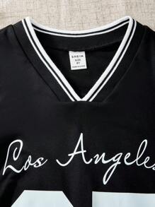 Camiseta de manga corta con cuello en V y estampado numérico de Los Ángeles para niña preadolescente, uso casual y versátil para el día a día