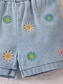 Baby Girl Summer New Fashion Off Shoulder Solid Ribbed Top + Embroidered Floral Denim Shorts Set - White - View 6