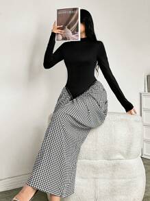Modelyn Women's Extra Long Knitted Splice Elegant Curve-Hugging Bodycon Dress - Black - View 4
