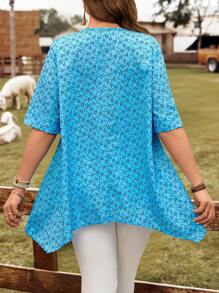 EMERY ROSE Camisa informal suelta de manga corta con cuello redondo, doble bolsillo y bajo asimétrico, con estampado floral azul tipo "ditsy" para mujer de talla grande, vestimenta occidental, atuendo de vacaciones apropiado para el verano