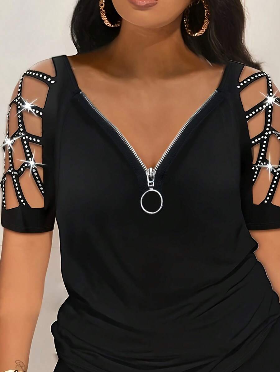 Blusa de mujer talla grande con hombros con recorte y cremallera con aplicaciones de rhinestone - Negro - Ver 1