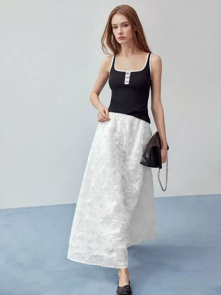 MOTF STUDIO MESH FLORAL APPLIQUED A LINE SKIRT