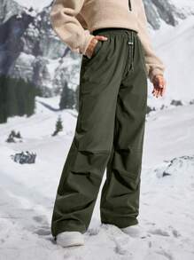 In My Nature Women's Casual Hiking Pants, Minimalist & Fashionable For Daily Wear - Army Green - View 4