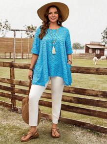 EMERY ROSE Camisa informal suelta de manga corta con cuello redondo, doble bolsillo y bajo asimétrico, con estampado floral azul tipo "ditsy" para mujer de talla grande, vestimenta occidental, atuendo de vacaciones apropiado para el verano