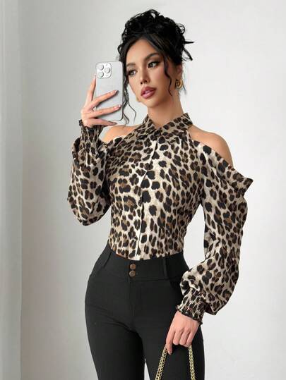 Elenzga Blusa de manga larga con hombros descubiertos y estampado de leopardo elegante y romántica, sofisticada prenda de otoño para Halloween para mujeres