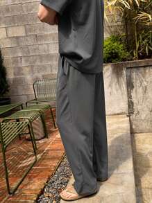 DAZY Men's Textured Fabric Grey T-Shirt Set, Summer Business Attire - Grey - View 4