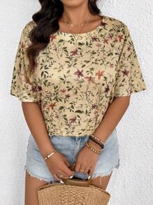 SHEIN Frenchy Plus Size Women Casual Loose Plant Print Round Neck Bat Sleeve T-Shirt