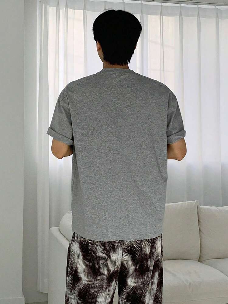 Men's Summer Beach Vacation Letter Graphic Grey Short Sleeve Casual T-Shirt, Simple & Everyday Wear