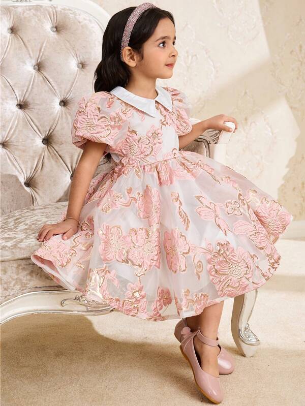 Vestido largo de satén con cuello de princesa para niña joven