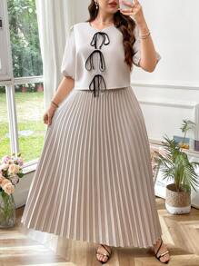 SHEIN Privé 2 件大码女式套装：短袖圆领黑色蝴蝶结简约优雅上衣和宽松长款百褶裙，适合通勤，灰色和杏色新品