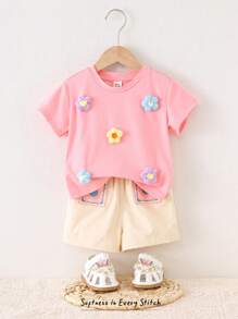 Cozy Pixies Ensemble 2 pièces pour bébé fille: top à col ras-du-cou à manches courtes et fleurs 3D en tricot doux, short à taille élastique - Multicolore - Voir 3