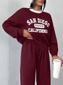 EURMUSE Cotton Comfortable Drop Shoulder With Printed Sweatshirt& Sweatpants Set Suitable For Autumn And Winter - Burgundy - View 3