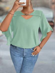 SHEIN Clasi Áo cánh tay bèo nhún cổ khoét sâu màu trơn cỡ lớn - màu xanh lá - Xem 3