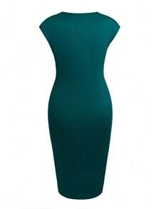 SHEIN Clasi Plus Size Women Elegant Knitted Twist Sleeve Dress
