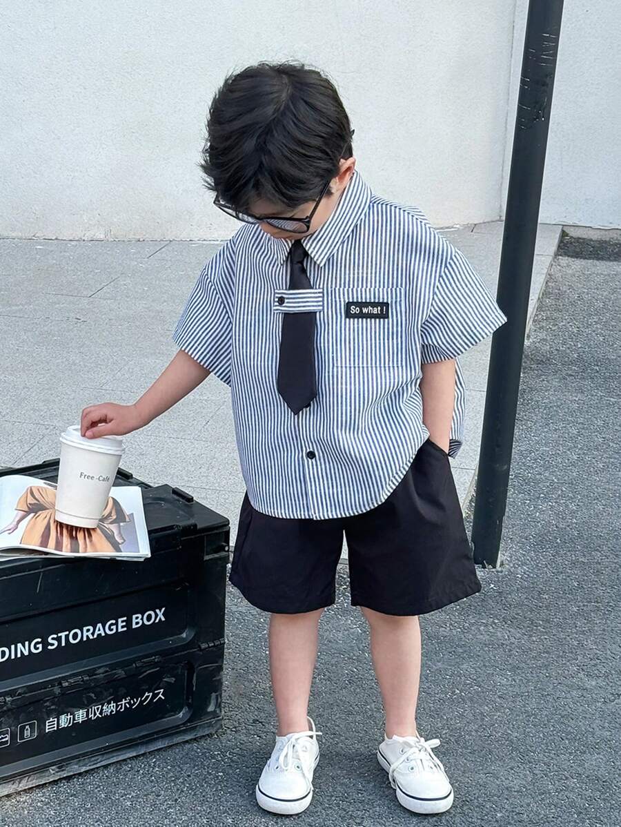 SHEIN 2pcs Gift Set Includes Shirt & Tie, Baby Boy Cute Striped Short Sleeve Shirt With Tie, Versatile Summer