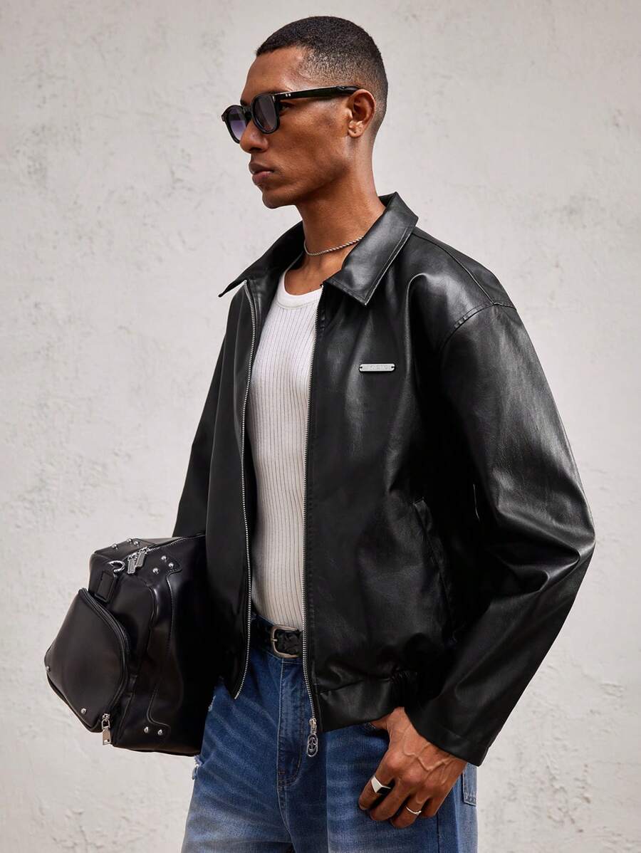 SHEIN X ELOISA & ORSON AKNOTIC Business Casual Men's Black Woven PU Metal Letter Decor Loose Dropped Shoulder Turndown Collar Elastic Hem Casual Jacket, Suitable For Spring/Summer, Everyday Wear - Black - View 1