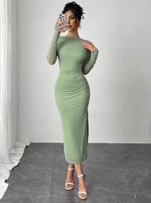 Firerie Đầm nữ cổ tròn tay dài màu trơn đính ngọc trai thanh lịch - màu xanh lá - Xem 5