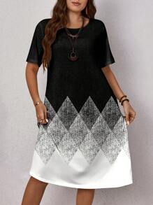 EMERY ROSE Plus Size Women Textured Geometric Ombre Print Dress, Suitable For Summer