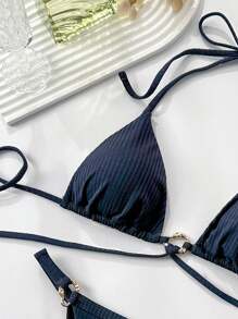 SHEIN Swim Conjunto de bikini con tela sólida y tiras metálicas en triángulo, estilo playa, para vacaciones de verano - Azul Marino - Ver 3
