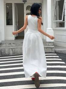 SHEIN Teen Girl Minimalist Sleeveless White Tank Dress, Cinched Waist French Design Long Dress, Suitable For Various Occasions Like Casual Outings, Campus Life And Gatherings, Showing Different Stylish Charm