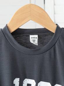 SHEIN Toddler Boys Casual Sleeveless Graphic Print Tank Top & Straight Leg Shorts Set, Fashionable Utility Style, Summer - Dark Grey - View 5