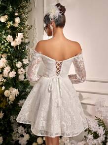 SHEIN Belle Elegante, lujoso y elegante vestido largo de encaje blanco con hombros descubiertos y manga larga con dobladillo amplio, adecuado para festivales, despedidas de soltera, bodas, graduaciones, vacaciones, vestidos para duchas nupciales, pequeño vestido blanco, novia