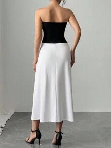 Firerie Valentine's Day Women's Color Block Patchwork 3D Floral Decor Simple Casual Dress - Black and White - View 7