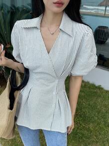 DAZY Women's Striped V-Neck Slim Fit Short Sleeve Shirt, Casual Daily Wear