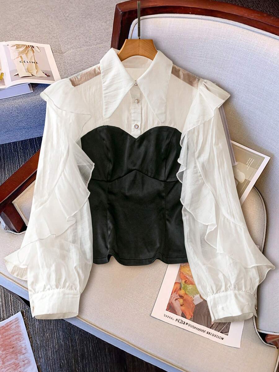 Chiquease Camisa feminina nova de design elegante com bainha com babado e recorte na cintura - Preto e Branco - Visão 1