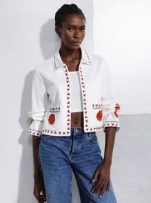 Aveloria Modichic 麂皮领刺绣短夹克外套