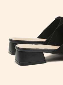 CUCCOO BASICS Women's Comfortable Black Low Heel Woven Knot Square Toe Mules, Suitable For Work, Date, Shopping, Vacation