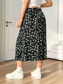 SHEIN EZwear 夏季大码休闲黑色碎花开衩半身裙