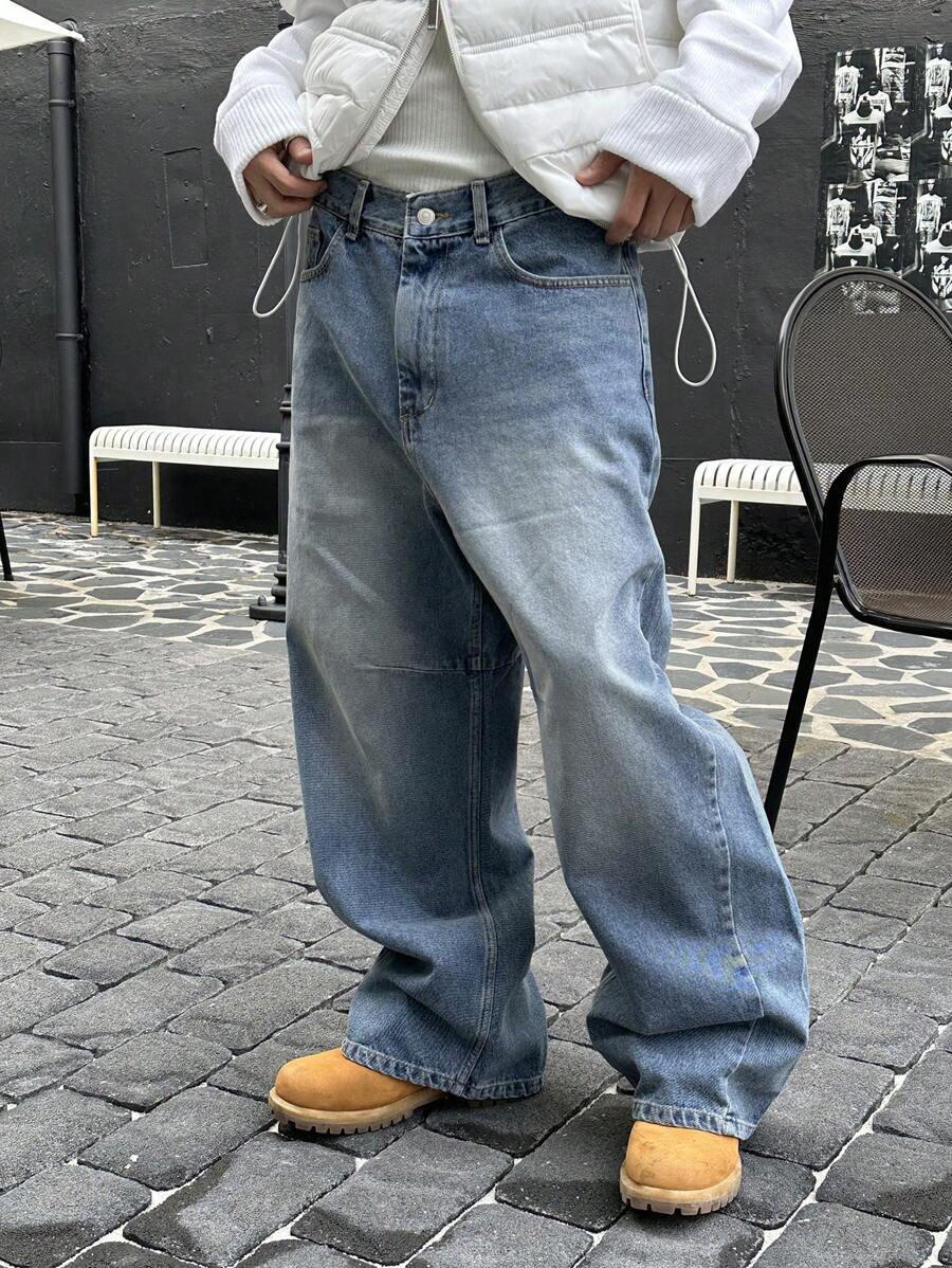 DAZY Men's Solid Blue Front Button Pocket Simple Casual Jeans, Autumn - Blue - View 1